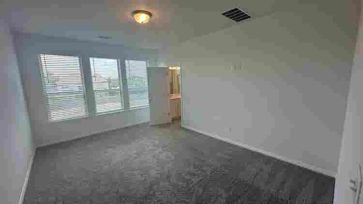 3 BR in Pflugerville