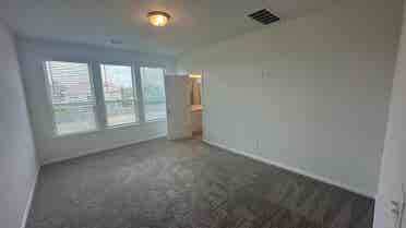 3 BR in Pflugerville