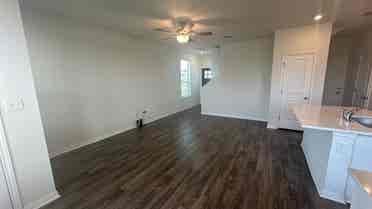 3 BR in Pflugerville