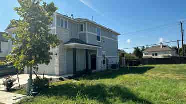 3 BR in Pflugerville
