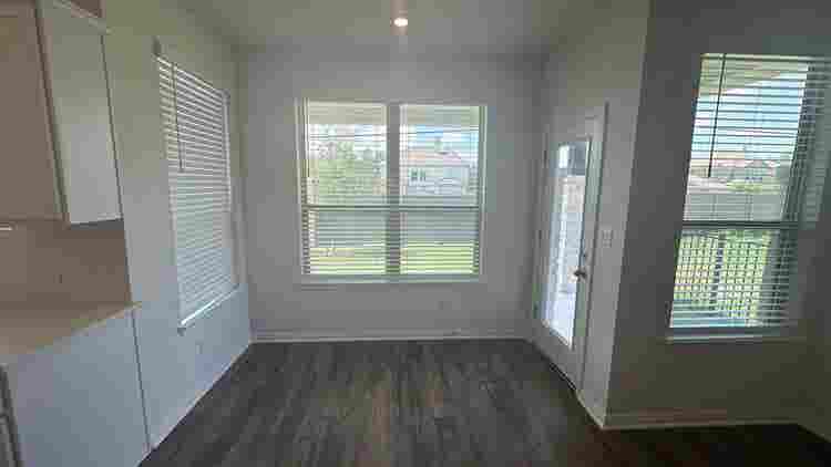 3 BR in Pflugerville