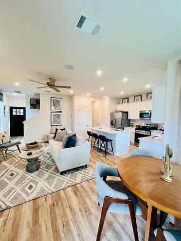3 BR in Pflugerville