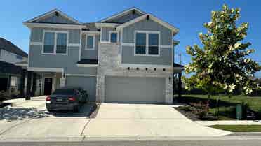 3 BR in Pflugerville