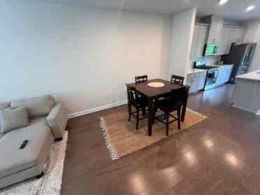 4 BR in Charlotte