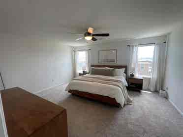 4 BR in Del Valle