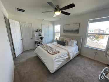4 BR in Del Valle