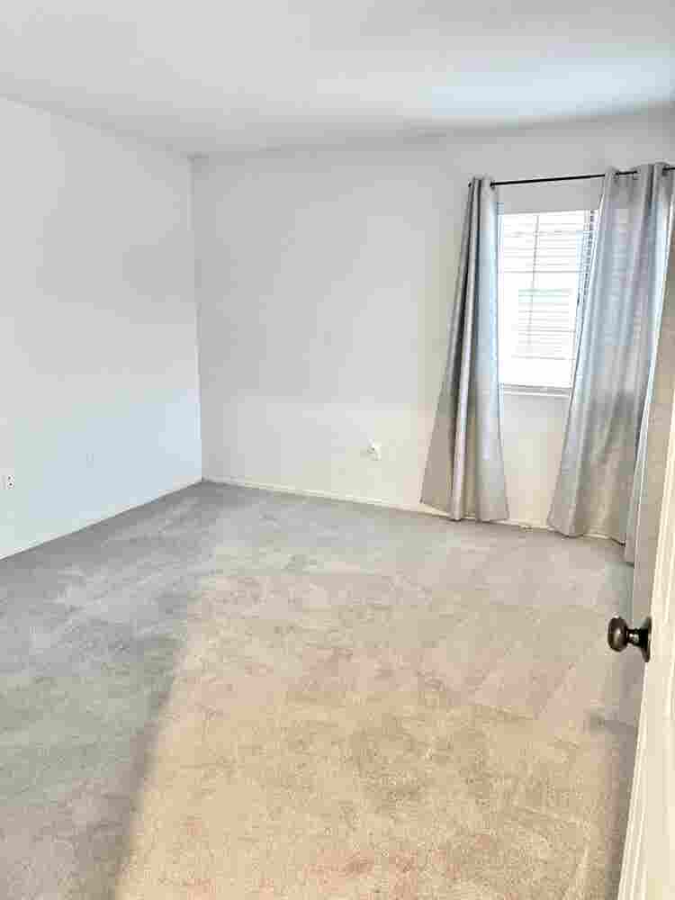 PRIVATE UPSTAIRS SUITE IN TEMECULA