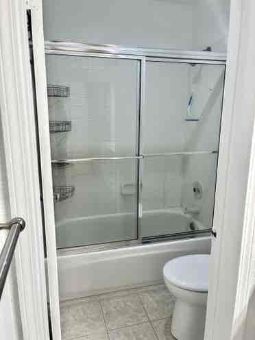 PRIVATE UPSTAIRS SUITE IN TEMECULA