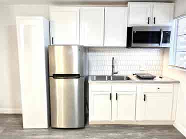PRIVATE UPSTAIRS SUITE IN TEMECULA