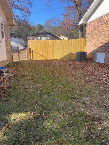 4 BR in Riverdale