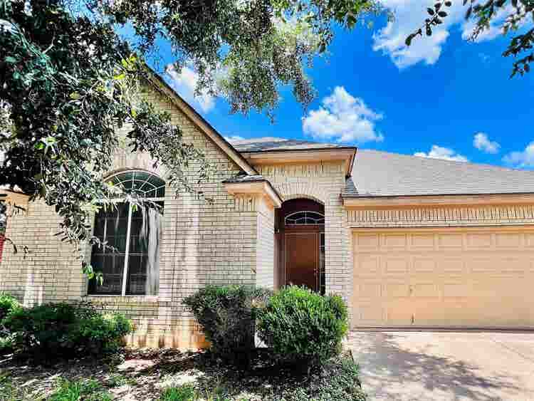 3 BR in Austin