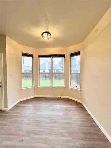 3 BR in Austin