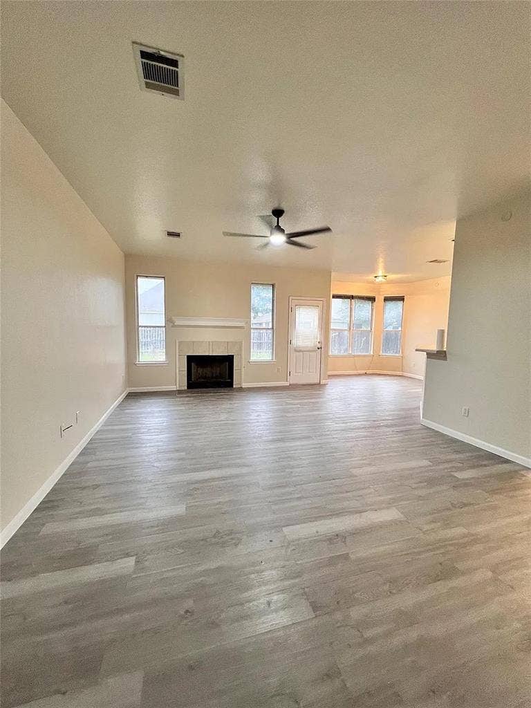 3 BR in Austin
