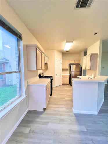 3 BR in Austin