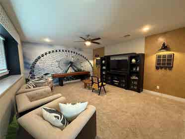 4 BR in Leander