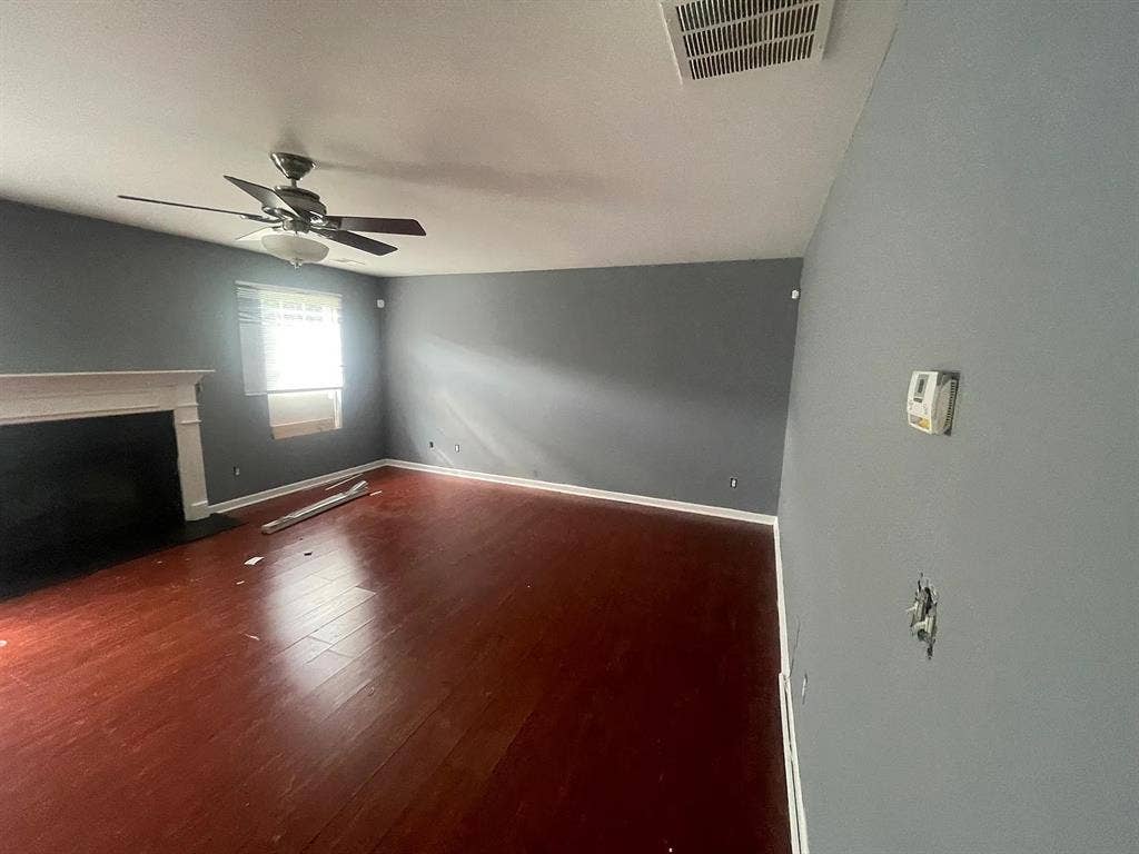4 BR in Fairburn