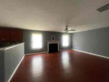 4 BR in Fairburn