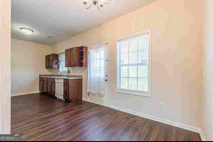 4 BR in Tucker