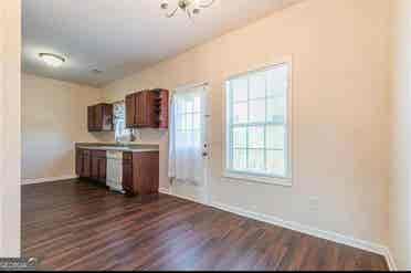 4 BR in Tucker