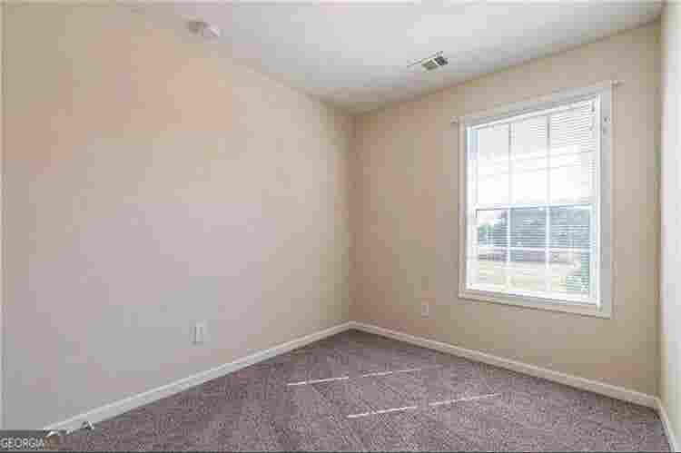 4 BR in Tucker