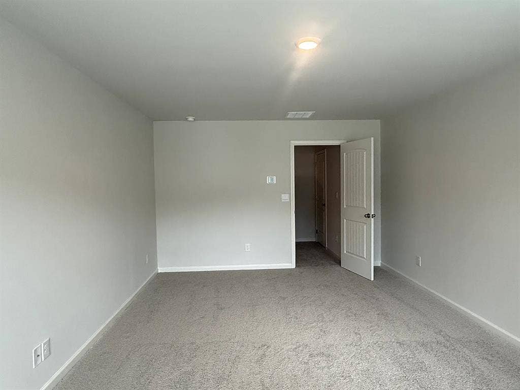 4 BR in Buford
