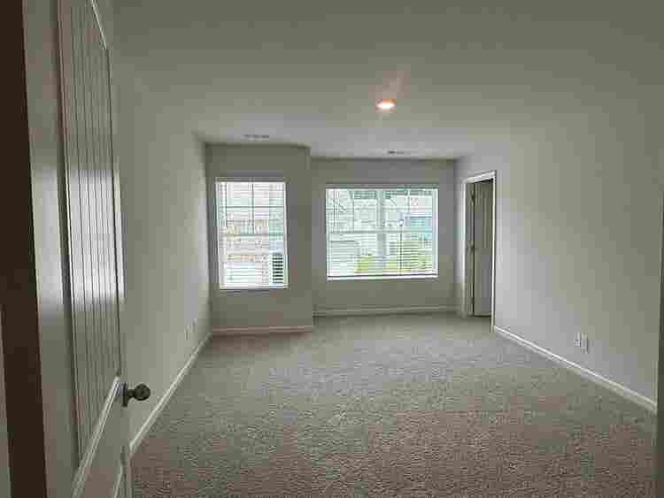 4 BR in Buford