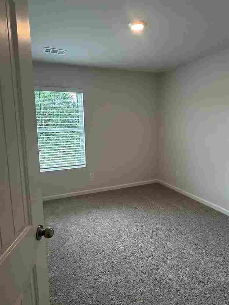 4 BR in Buford