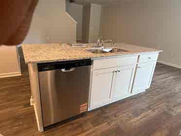 4 BR in Buford