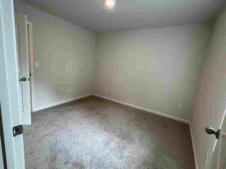 4 BR in Buford