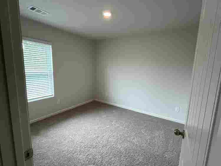 4 BR in Buford