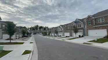 4 BR in Buford