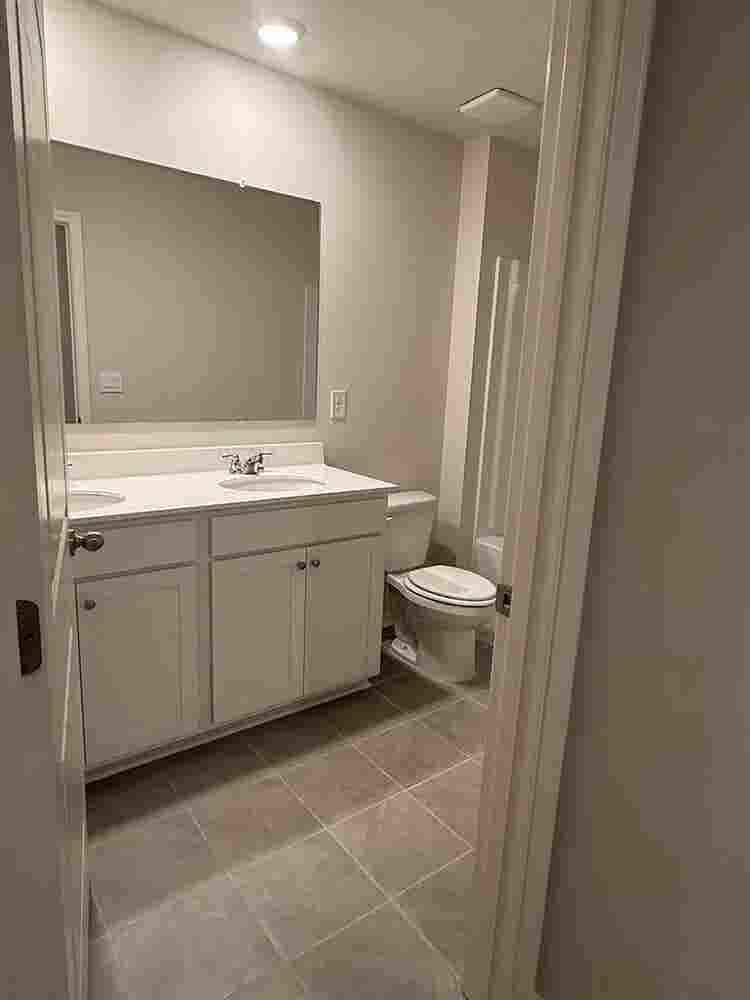 4 BR in Buford