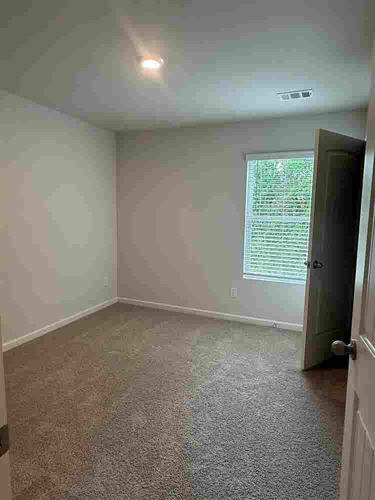 4 BR in Buford