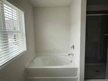 4 BR in Buford