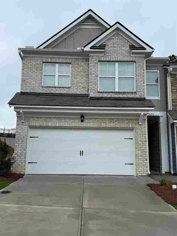 4 BR in Buford