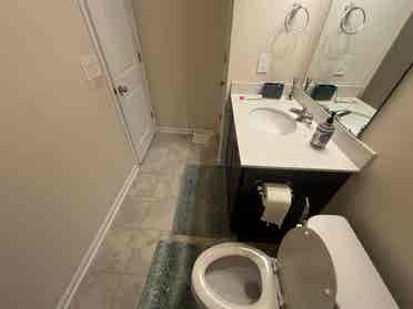 5 BR in Holly Springs