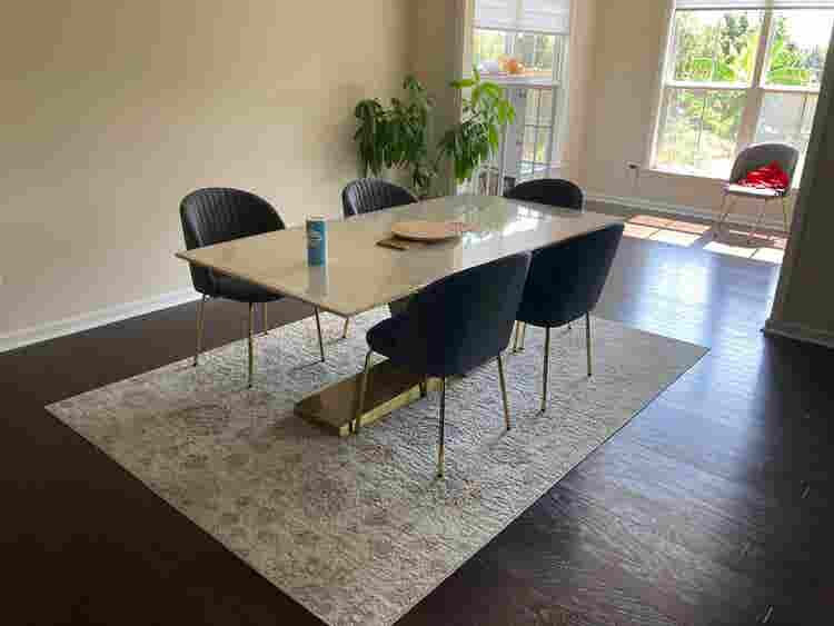 5 BR in Holly Springs