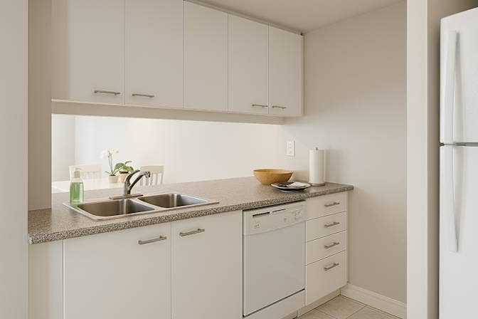 Downtown Toronto room for rent