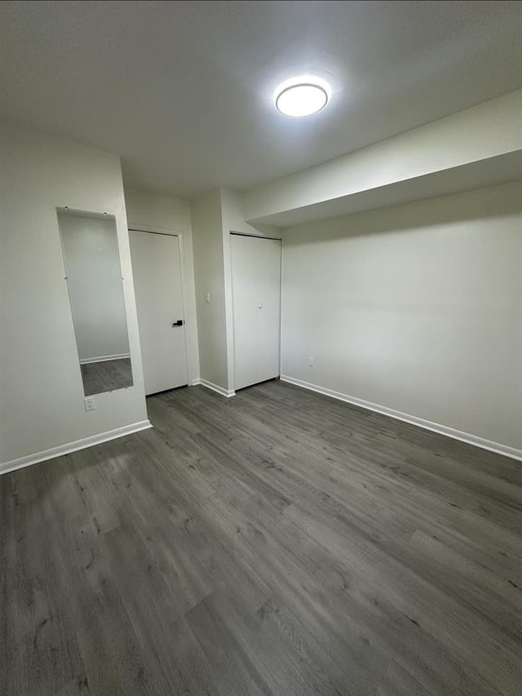 Basement Apt  Bathroom
