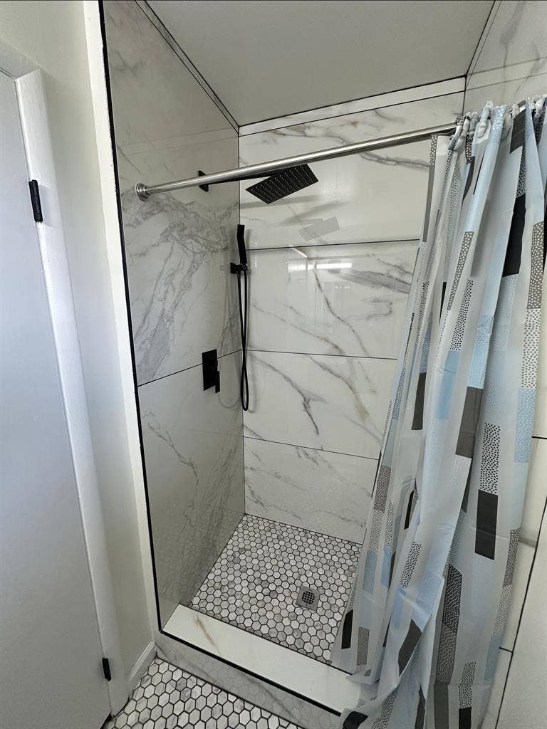 Basement Apt Bathroom