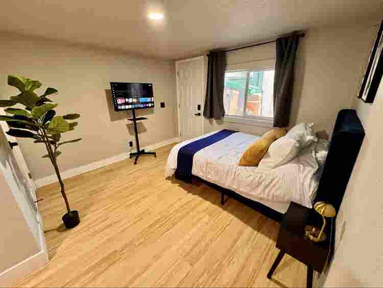 Furnished room | PRIME Location💯