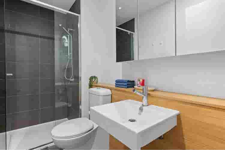 Apartment/Rooms for Rent Melb CBD!