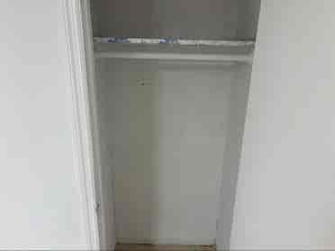 1 bedroom apartment.