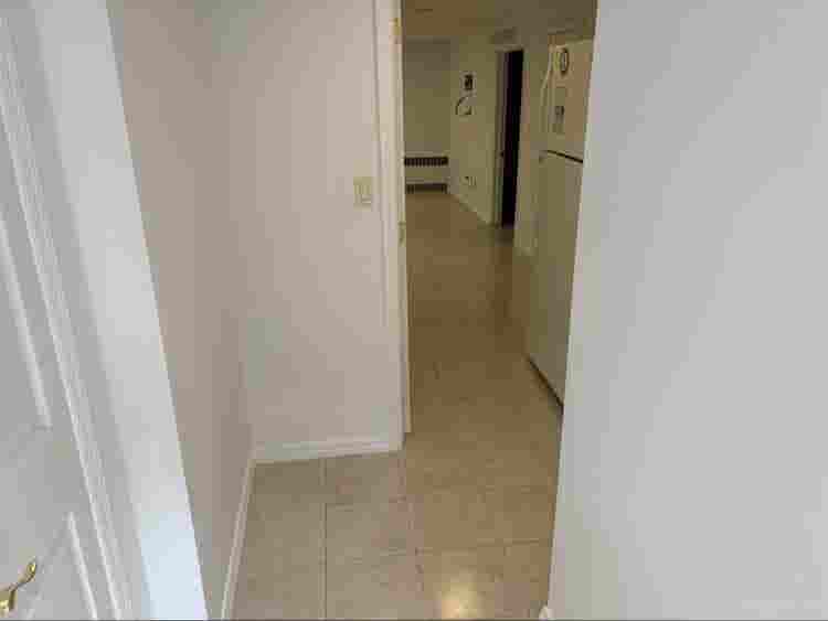 1 bedroom apartment.