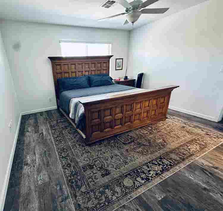 Private Master Suite (Ladies Only)