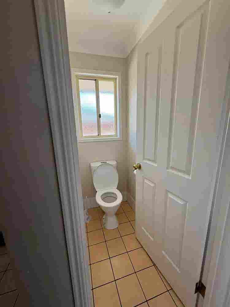 Furnished room at Darling Heights 