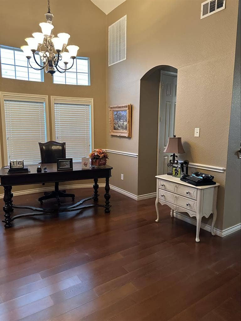 Furnished Room Available in Frisco