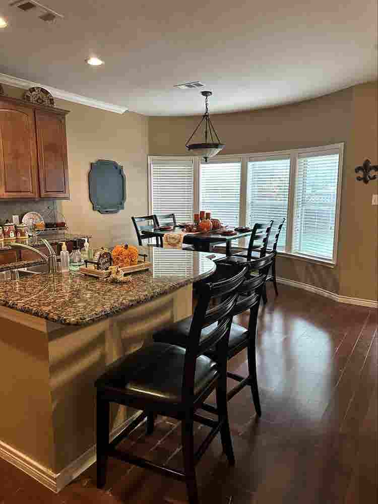Furnished Room Available in Frisco