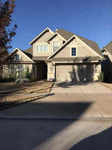 Furnished Room Available in Frisco