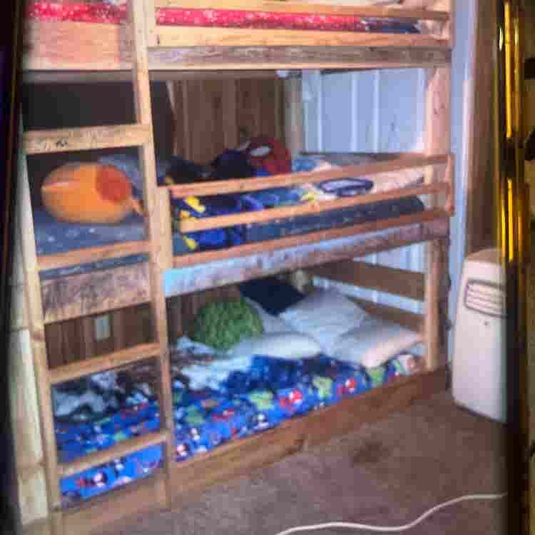 Seeking Female roommate